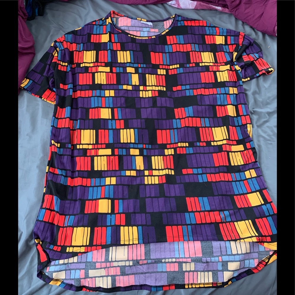 Lularoe Irma top